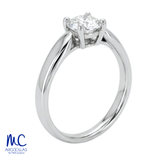 Anillo de compromiso de diamante de laboratorio 0.61 ct · corte redondo brillante · color D · claridad VVS2 · oro blanco 14k