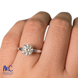 Anillo de compromiso de diamante de laboratorio 1.09 ct · corte redondo brillante · color D · claridad VVS2 · oro blanco 14k