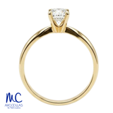 Anillo de compromiso de diamante de laboratorio 0.58 ct · corte redondo brillante · color D · claridad VVS2 · oro amarillo 14k