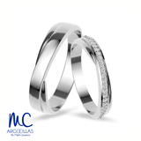 Set de argollas de matrimonio de oro amarillo 10k y 14k · con zirconia · modelo ARG-018 ARG-017