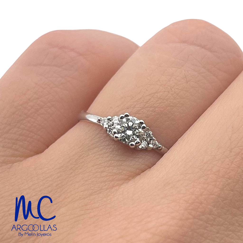 ANILLO DE COMPROMISO DIAMANTE NATURAL - F5195