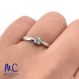Anillo de compromiso de diamante natural 0.20 ct · corte redondo brillante · color G-H · claridad SI1 · oro blanco 14k · modelo F5650-20