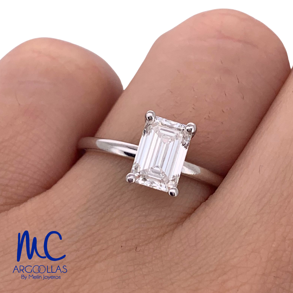 ANILLO DE COMPROMISO DIAMANTE DE LABORATORIO - SPR8010