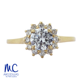 Anillo de compromiso de diamante de laboratorio 0.54 ct · corte redondo brillante · color D · claridad VVS1 · oro amarillo 14k · modelo 680519082