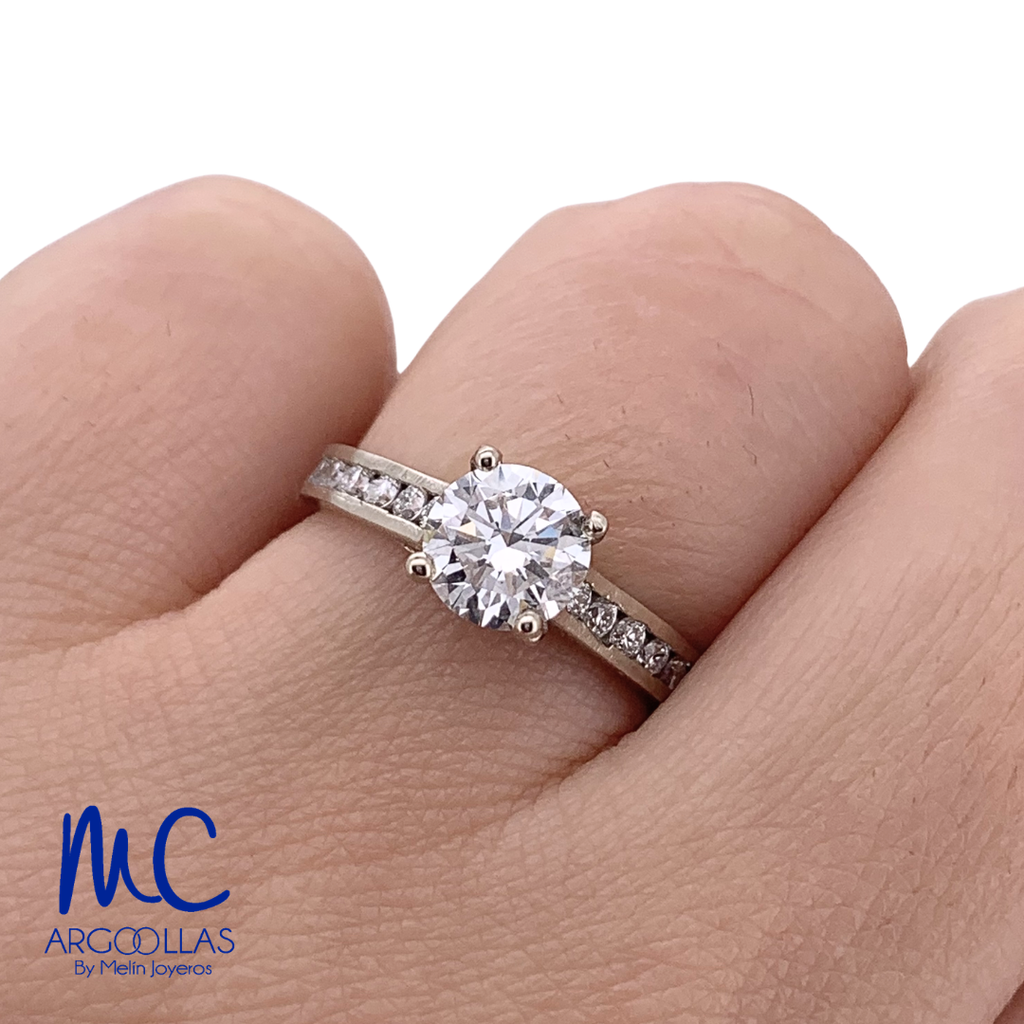ANILLO DE COMPROMISO DIAMANTE DE LABORATORIO - 691582154