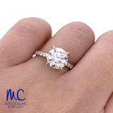 Anillo de compromiso de diamante de laboratorio 1.10 ct · corte redondo · color E · claridad VVS2 · oro amarillo 14k