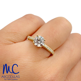 Anillo de compromiso de diamante de laboratorio 1.00 ct · corte redondo brillante · color D · claridad VVS2 · oro amarillo 14k